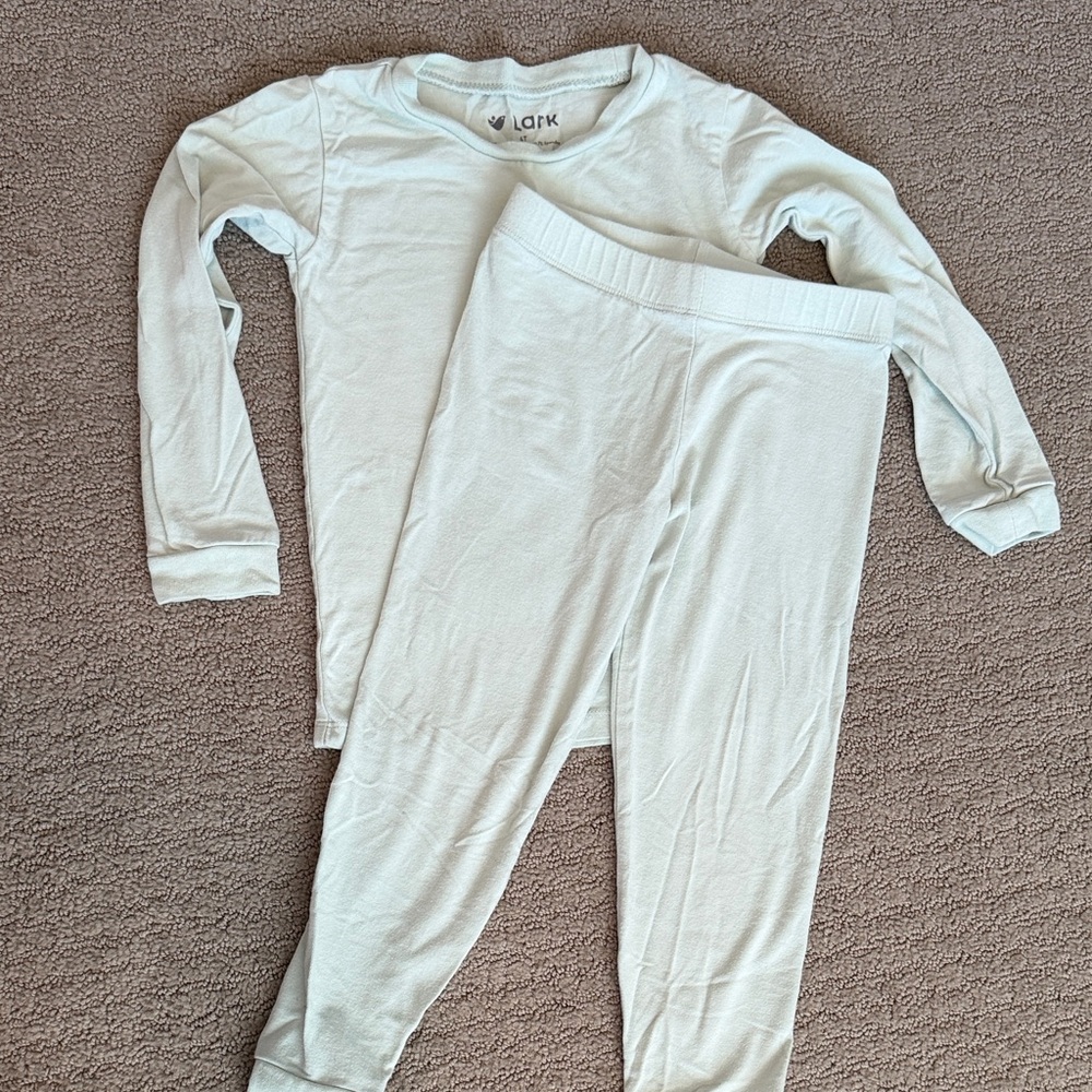 Kids Pistachio Pajama Set